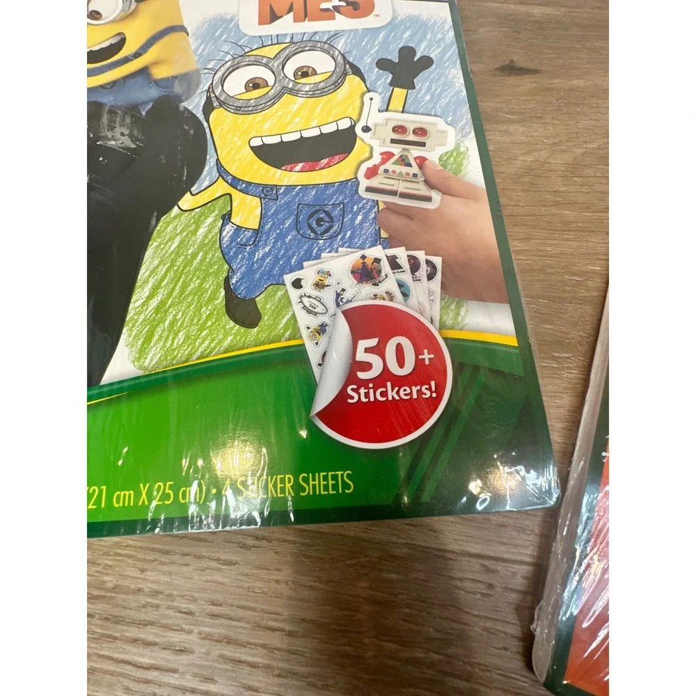 Crayola Color & Sticker Book Kids 2-Pack Multi Despicable‎ Me 3 Minions Art Set